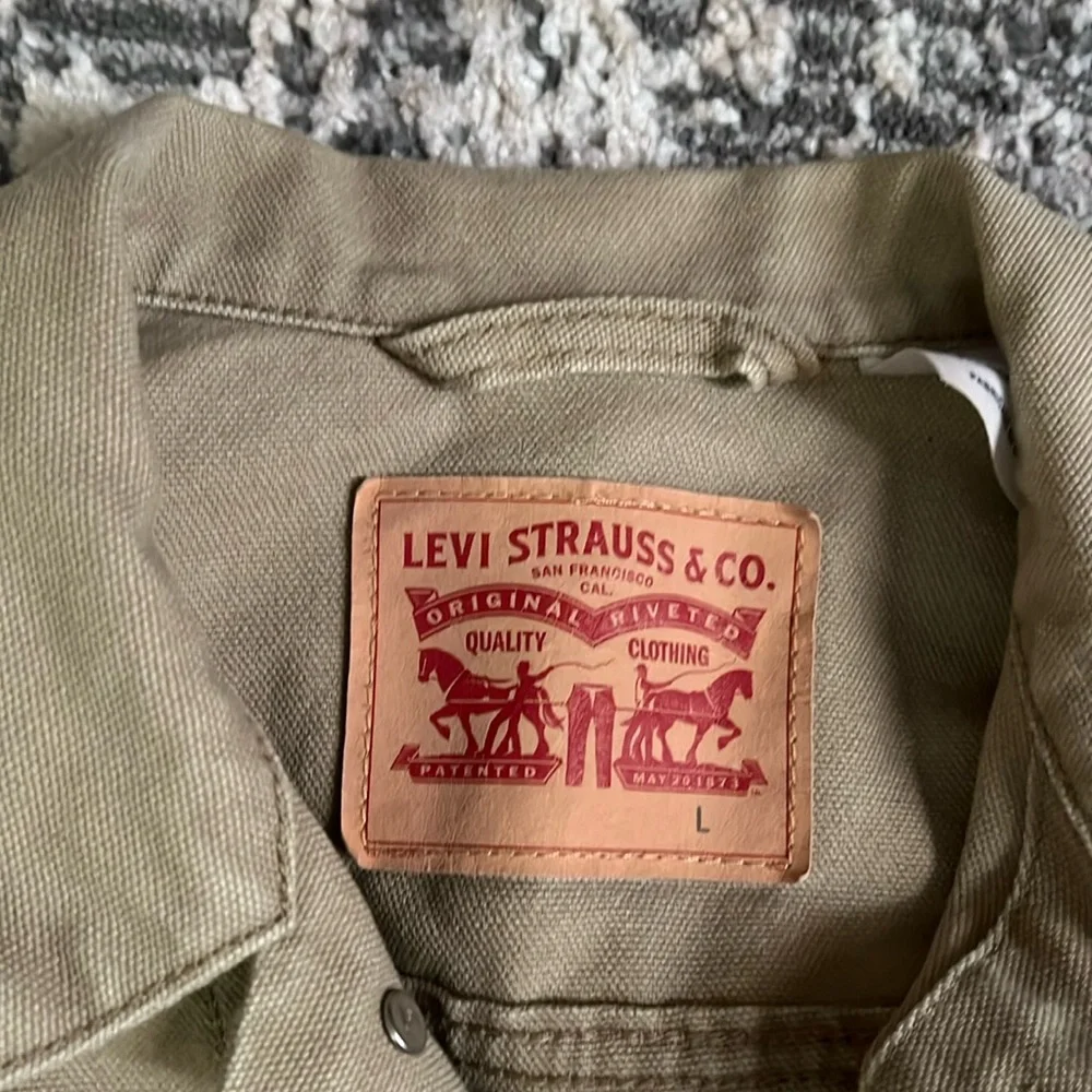 Levi's Men's Beige Denim Jacket - Picture 2 of 4
